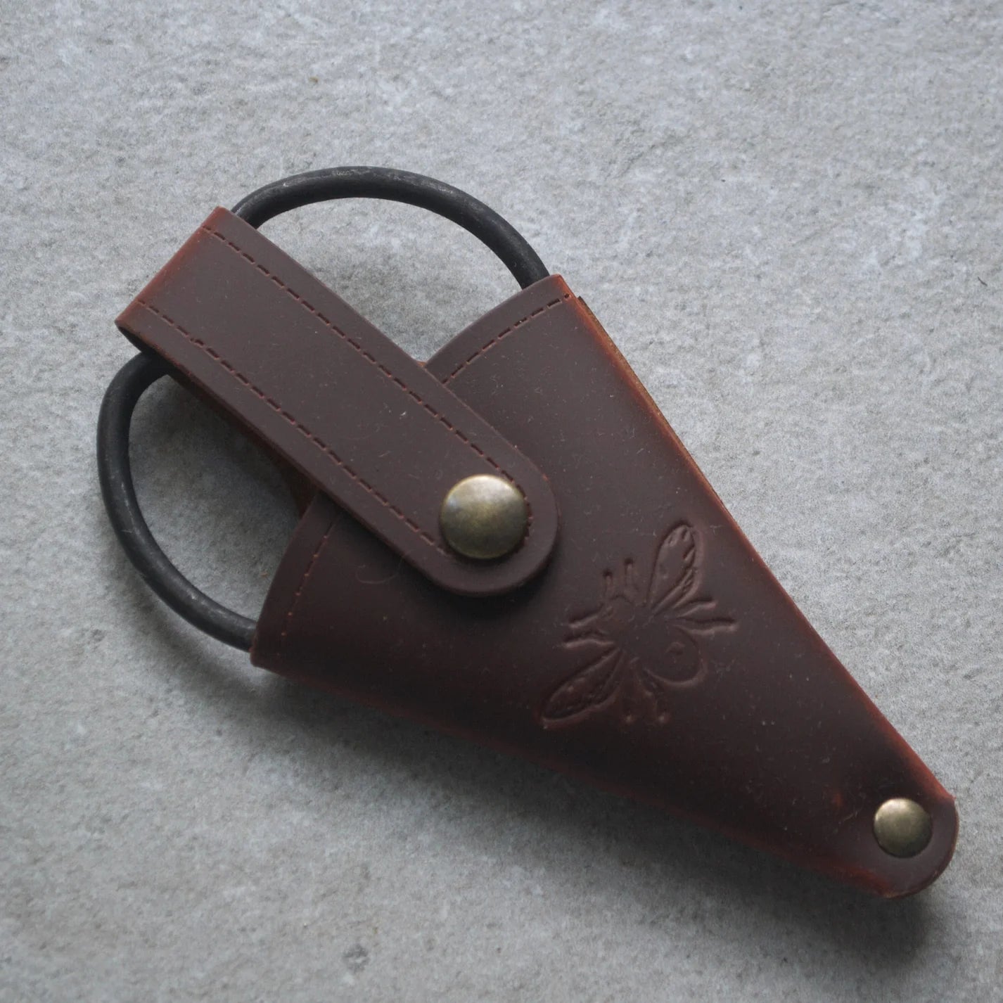 Scissors in Leather Pouch